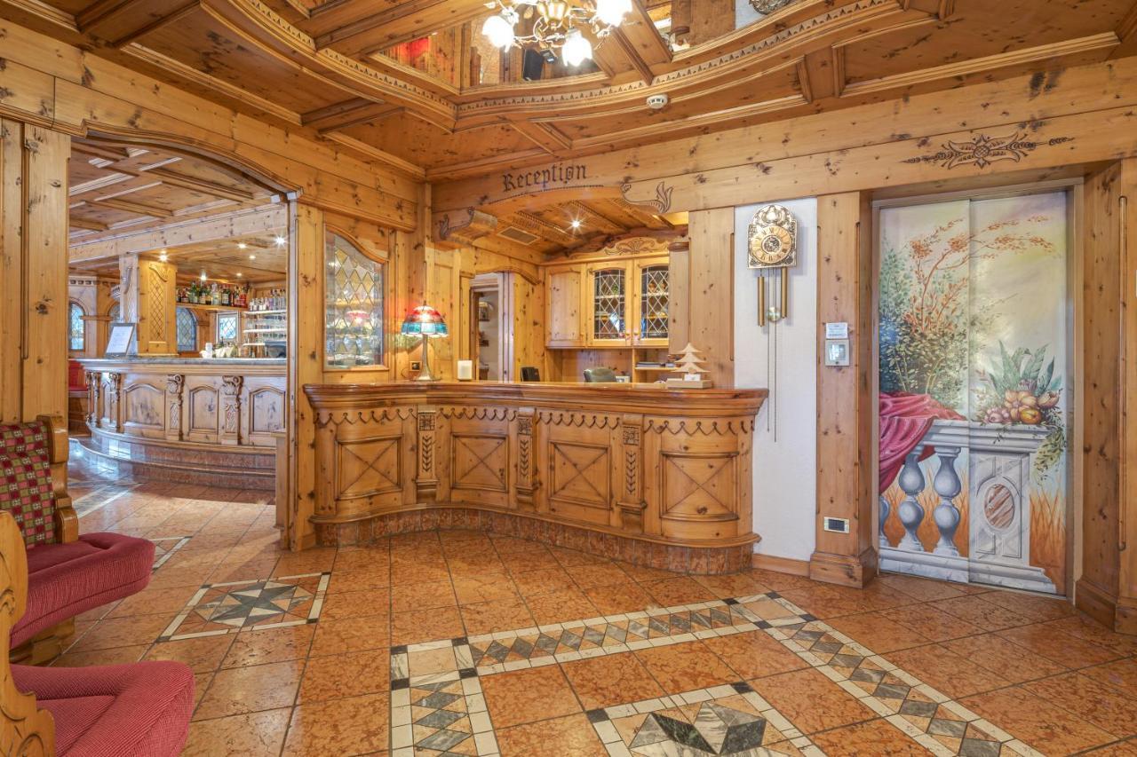 Hotel Foresta Моэна Экстерьер фото