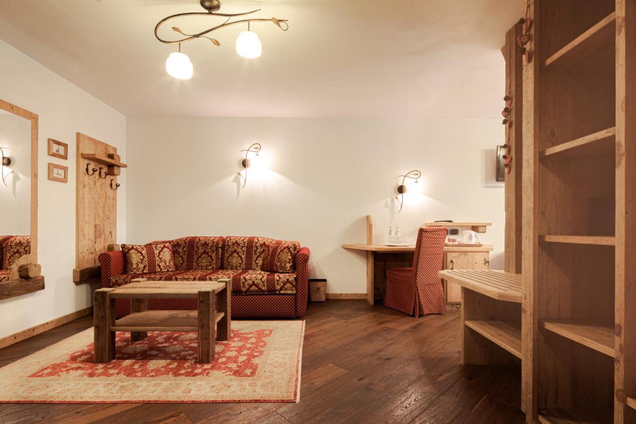 Hotel Foresta Моэна Экстерьер фото