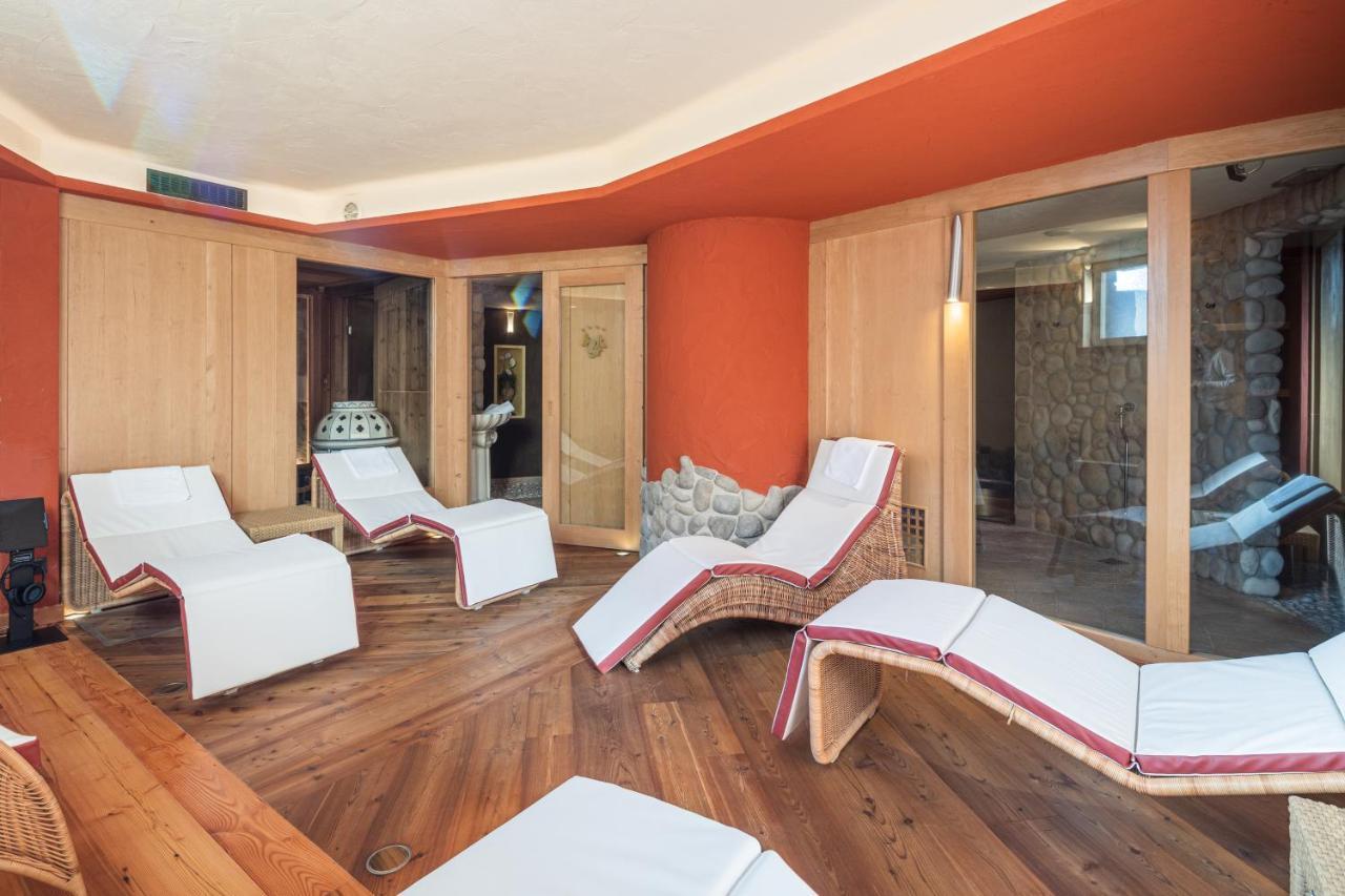 Hotel Foresta Моэна Экстерьер фото